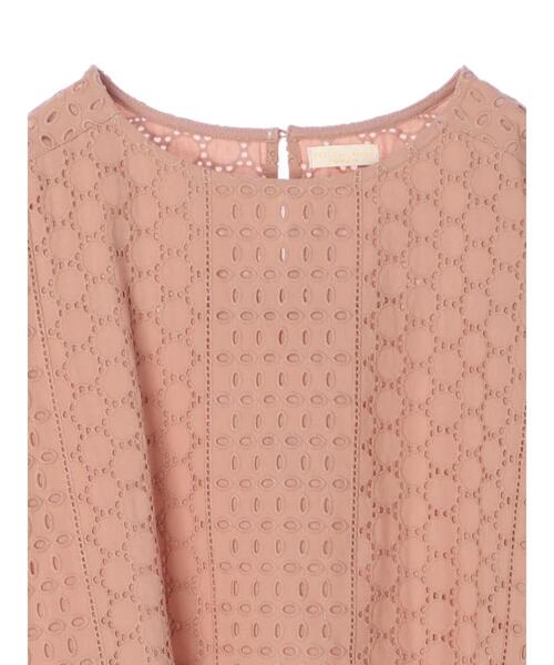 earth music&ecology（アースミュージックアンドエコロジー）の「フロントアイレットレースカットソー ＊（Tシャツ/カットソー・レディース・ネイビー/オフホワイト/イエロー/ミント/ピンクベージュ・FREE）」の17枚目の写真