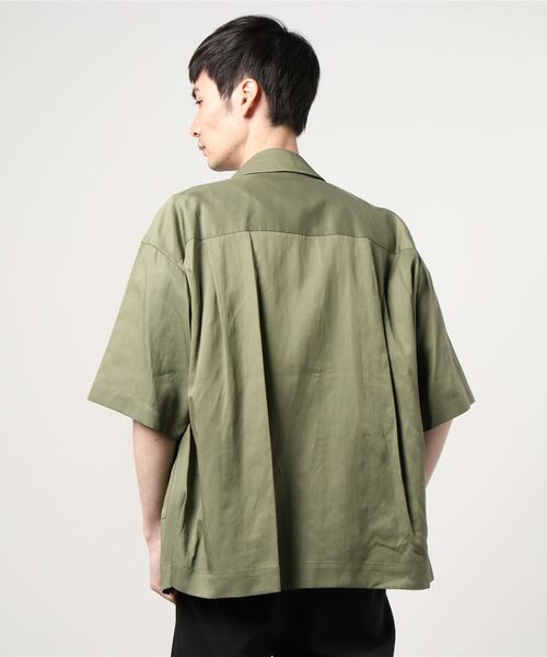 STUDIOUS SELECT（ステュディオスセレクト）の「STUDIOUS別注 ジップアップハーフスリーブCPOシャツ（シャツ/ブラウス・メンズ・ベージュ/ブラック/カーキ/ネイビー・1/2/3）」の6枚目の写真