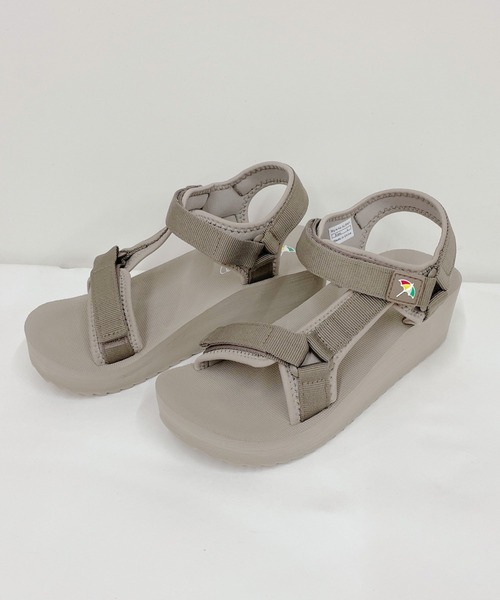 Arnold Palmer(アーノルドパーマー)の「スポーツサンダル(サンダル・レディース・ブラック/ベージュ/ブラウン/グレー・24cm/23cm/25cm)」の12枚目の写真