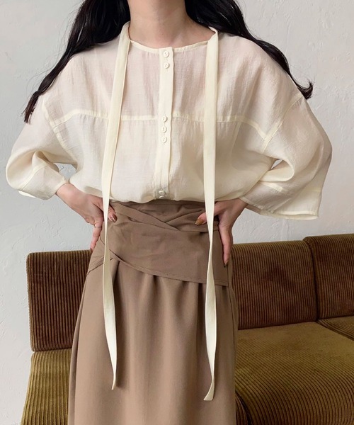lawgy（ラウジー）の「neck string sheer blouse（シャツ