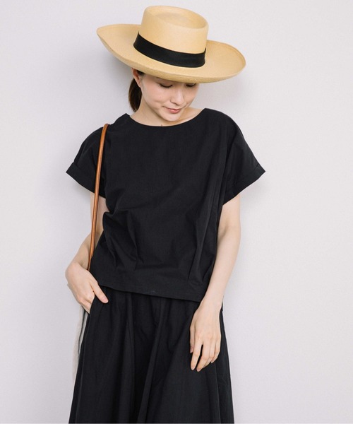 Chaco closet(チャコ クローゼット)の「セットアップ裾タックプルオーバー×フレアーロングスカート(セットアップ・レディース・レッド/ブラック/ベージュ・FREE)」の8枚目の写真