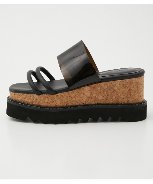 AZUL by moussy（アズールバイマウジー）の「SHARK SOLE CORK HEEL SANDALS（サンダル・レディース・ブラック系その他/ブラック・MEDIUM/LARGE/SMALL）」の3枚目の写真