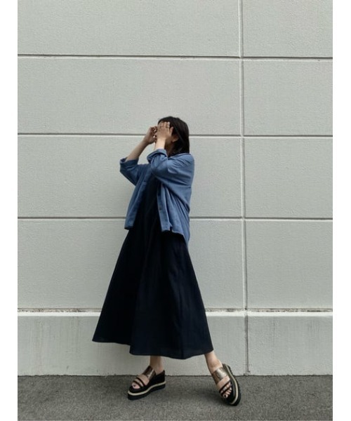AZUL by moussy（アズールバイマウジー）の「SHARK SOLE CORK HEEL SANDALS（サンダル・レディース・ブラック系その他/ブラック・MEDIUM/LARGE/SMALL）」の20枚目の写真