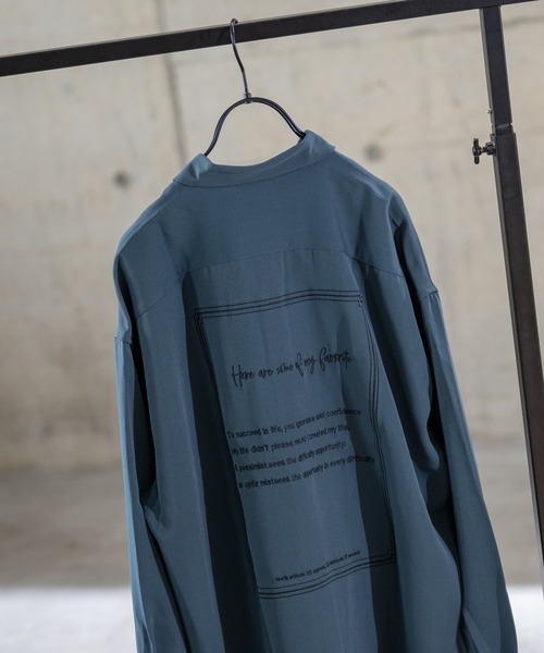 Naive magic(ナイーブマジック)の「【a】ナチュラルストレッチ バックプリント/バック刺しゅうシャツ(シャツ/ブラウス・メンズ・ブルー/ブラック系その他/チャコールグレー/ブルー系その他/ホワイト系その他/ホワイト/マルチ/ベージュ系その他/ブラック・LARGE/X-LARGE/MEDIUM)」の8枚目の写真