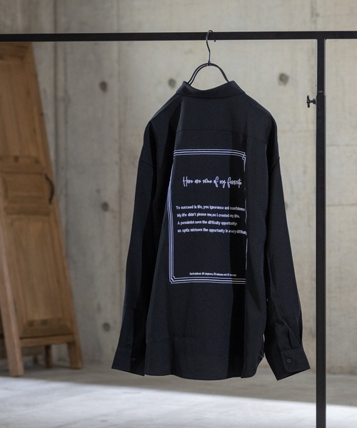 Naive magic(ナイーブマジック)の「【a】ナチュラルストレッチ バックプリント/バック刺しゅうシャツ(シャツ/ブラウス・メンズ・ブルー/ブラック系その他/チャコールグレー/ブルー系その他/ホワイト系その他/ホワイト/マルチ/ベージュ系その他/ブラック・LARGE/X-LARGE/MEDIUM)」の22枚目の写真