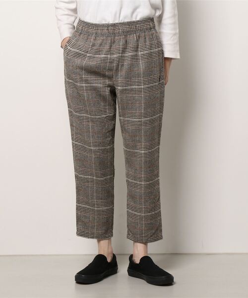 KANGOL（カンゴール）の「【完売】《KANGOL》テーパードパンツ　チェック柄（スラックス・メンズ・ベージュ/グレー・LL/M/L）」の2枚目の写真