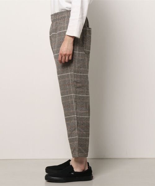 KANGOL（カンゴール）の「【完売】《KANGOL》テーパードパンツ　チェック柄（スラックス・メンズ・ベージュ/グレー・LL/M/L）」の3枚目の写真