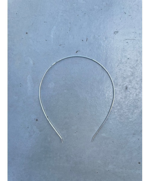 FIG&VIPER（フィグアンドバイパー）の「シンプルメタルカチューシャ（カチューシャ・レディース・ゴールド/シルバー・FREE）」の6枚目の写真