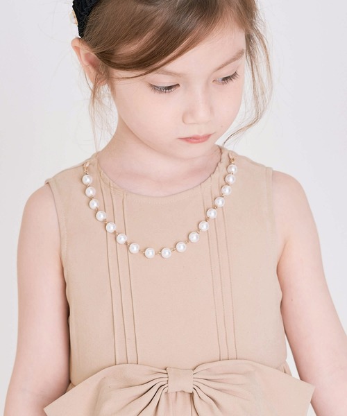 Rora（ローラ）の「アマンダ ネックレス付き フォーマル ワンピース (2color)（ワンピース・キッズ・ベージュ/ブラック・110/140/120/130/150/100）」の22枚目の写真