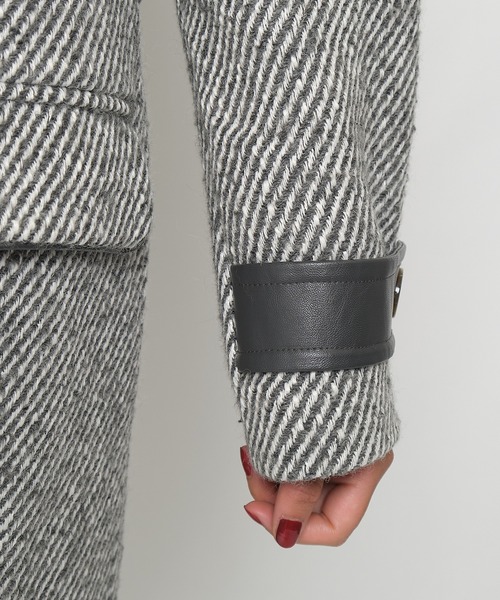 SPIRALGIRL（スパイラルガール）の「ヘリンボーンダブルボタンコート（トレンチコート・レディース・グレー/ベージュ・FREE）」の10枚目の写真