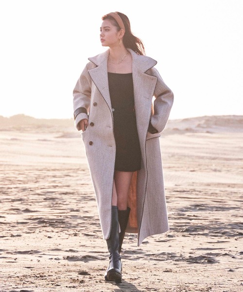 SPIRALGIRL（スパイラルガール）の「ヘリンボーンダブルボタンコート（トレンチコート・レディース・グレー/ベージュ・FREE）」の3枚目の写真