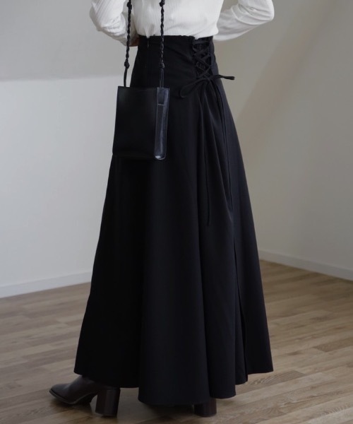 UNFIELD（アンフィールド）の「【UNFIELD TRバックレースアップスカート】（スカート・レディース・ブラック/カーキ/アイボリー・FREE）」の3枚目の写真