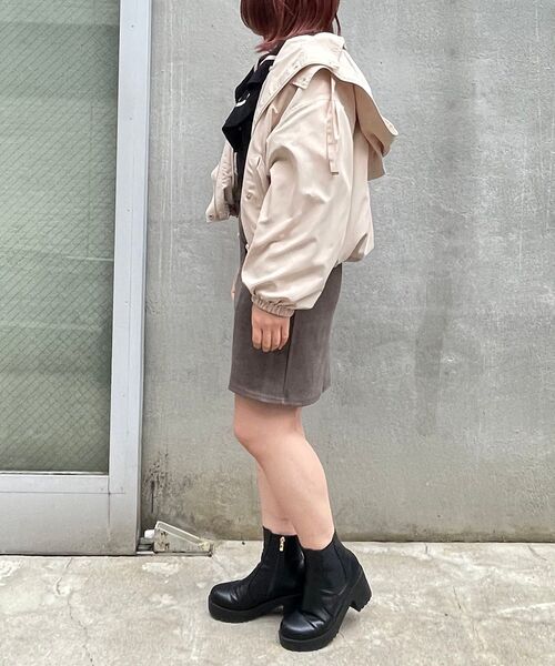 MAJESTIC LEGON（マジェスティックレゴン）の「着回しショート丈マンパ（ブルゾン・レディース・ブラック/アイボリー/カーキオリーブ/グレイッシュベージュ・SMALL/MEDIUM）」の6枚目の写真