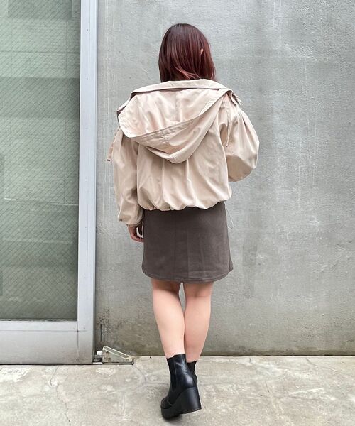 MAJESTIC LEGON（マジェスティックレゴン）の「着回しショート丈マンパ（ブルゾン・レディース・ブラック/アイボリー/カーキオリーブ/グレイッシュベージュ・SMALL/MEDIUM）」の7枚目の写真