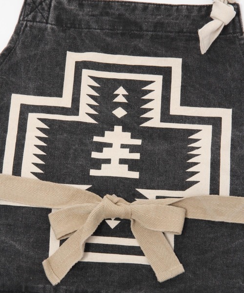 niko and...(ニコアンド)の「プリントパッカブルエプロン(エプロン・レディース・その他1/その他2/その他3/その他4・0)」の11枚目の写真