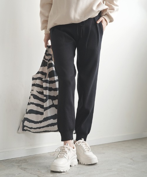Futier land（フューティアランド）の「ニットジョガーパンツ（その他パンツ・レディース・ブラック/ベージュ系その他・MEDIUM/LARGE）」の17枚目の写真