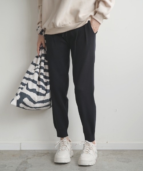Futier land（フューティアランド）の「ニットジョガーパンツ（その他パンツ・レディース・ブラック/ベージュ系その他・MEDIUM/LARGE）」の7枚目の写真