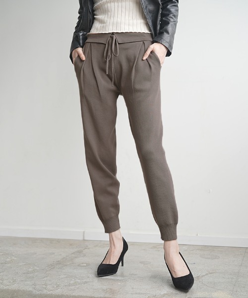 Futier land（フューティアランド）の「ニットジョガーパンツ（その他パンツ・レディース・ブラック/ベージュ系その他・MEDIUM/LARGE）」の22枚目の写真