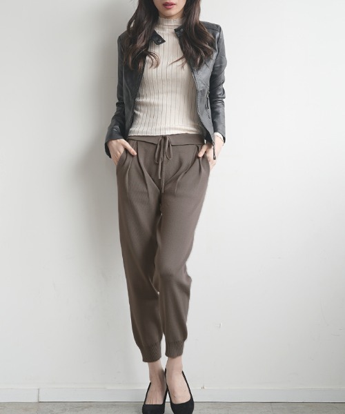 Futier land（フューティアランド）の「ニットジョガーパンツ（その他パンツ・レディース・ブラック/ベージュ系その他・MEDIUM/LARGE）」の12枚目の写真