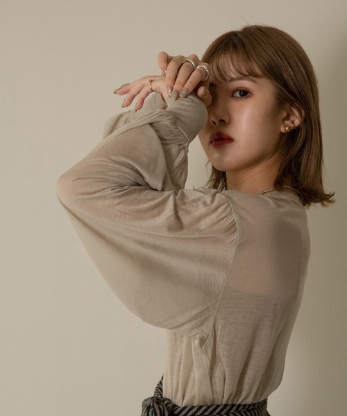 Amiur（エミレ）の「sheer volume pullover（Tシャツ/カットソー・レディース・キャメル/グリーン/グレー/ブラック・FREE）」の14枚目の写真