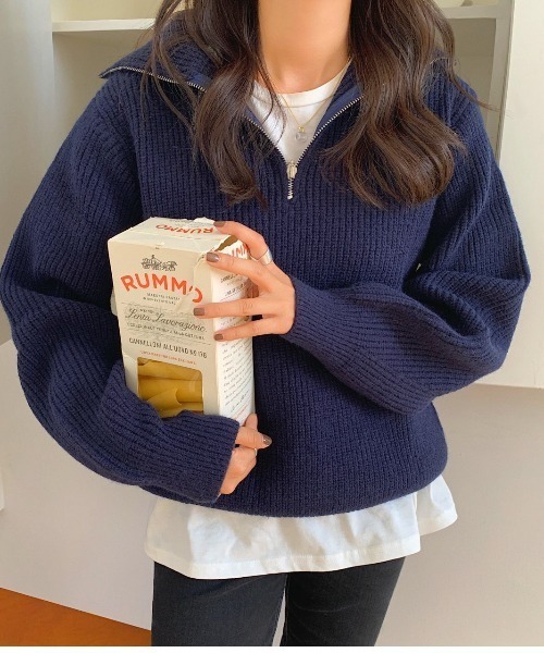 MINS MINIS（ミンスミニス）の「ハーフジップニット（ニット/セーター・レディース・アイボリー/ネイビー/ベージュ/ブラウン・FREE）」の4枚目の写真