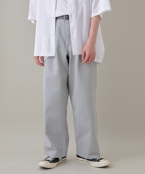 JUNRED（ジュンレッド）の「カラーデニム1タックワイドパンツ（デニムパンツ・メンズ・オフホワイト/ブルー系その他4/チャコールグレー・L/M/S）」の22枚目の写真