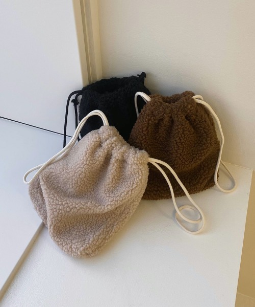 lawgy（ラウジー）の「2way boa bag（ハンドバッグ・レディース・ブラック/ブラウン/アイボリー・FREE）」の6枚目の写真