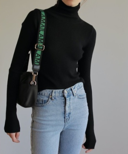 AMAIL(アマイル)の「Fit fashionabl knit(Tシャツ/カットソー・レディース・ピンク/グリーン/アイボリー/ブラック・FREE)」の3枚目の写真