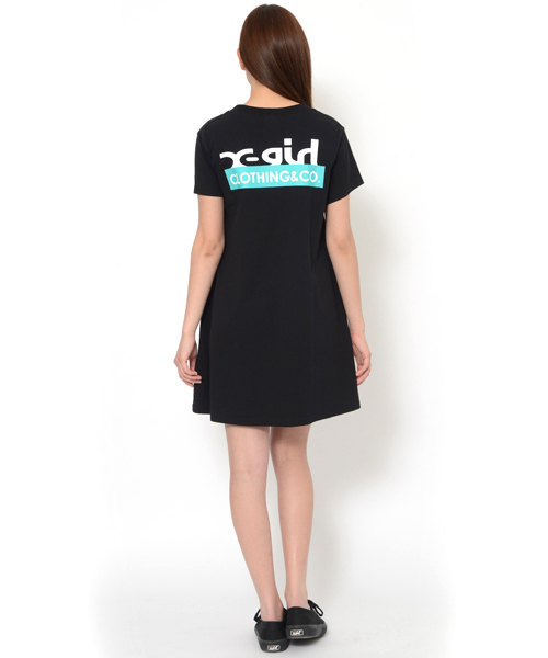 X-girl(エックスガール)の「【mini7月号掲載】X-girl × CHAMPION EMBROIDERY S/S DRESS(ワンピース・レディース・ホワイト/ブラック/アッシュ/ブルー・2/1)」の13枚目の写真