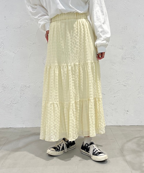 apres jour mignon（アプレジュールミニョン）の「ティアードスカート【ZOZOTOWN限定アイテム】（スカート・レディース・イエロー/オフホワイト/ブラック・MEDIUM/SMALL/X-LARGE）」の18枚目の写真