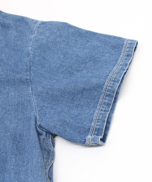 RNA（アールエヌエー）の「B2694 ウェーブシームデニムシャツ（シャツ/ブラウス・レディース・ホワイト/ライトインディゴブルー/スミクロ・MEDIUM）」の15枚目の写真
