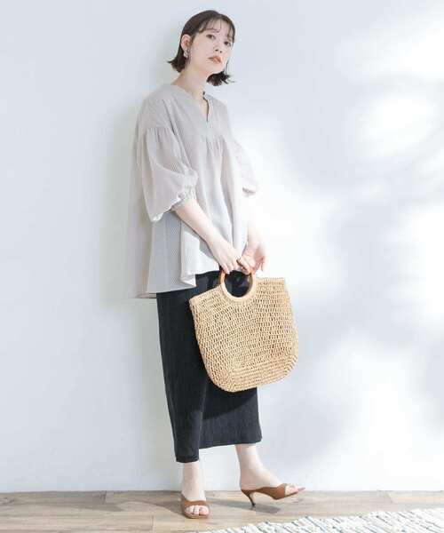 F by ROSSO(エフバイロッソ)の「『URTECH Smart Linen Touch』F by ROSSOイージーリネンボリュームBL(シャツ/ブラウス・レディース・ベージュ系その他/ブラウン/オフホワイト/ベージュ/ネイビー/グリーン・FREE)」の13枚目の写真