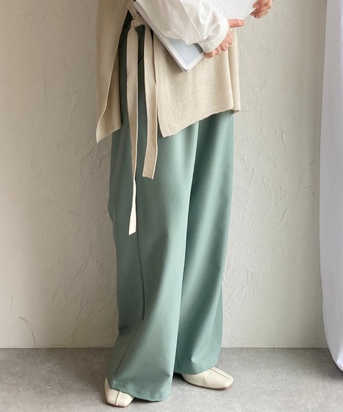 She's Closet(シーズクローゼット)の「美シルエットタック入りハイウエストストレートワイドパンツ(その他パンツ・レディース・ブラック/ベージュ/グリーン/サンドベージュ・M/L)」の2枚目の写真
