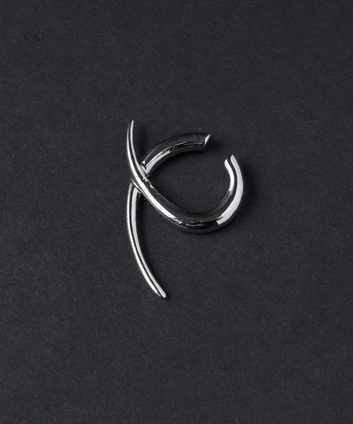 ADRER(アドラー)の「twin ray earcuff / ツインレイイヤカフ(イヤーカフ・メンズ・シルバー/ゴールド・FREE)」の9枚目の写真