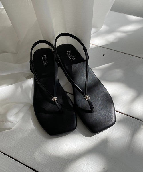 CAPRICIEUX LE'MAGE（カプリシューレマージュ）の「バックストラップビーサン（その他シューズ・レディース・オフホワイト/ブラック/カーキ・M/L）」の8枚目の写真