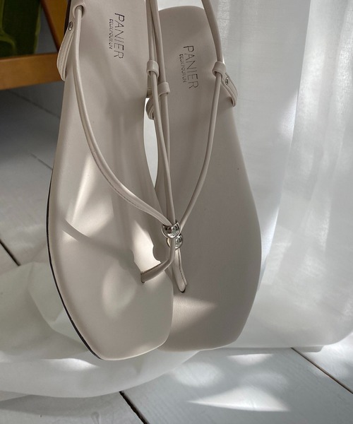 CAPRICIEUX LE'MAGE（カプリシューレマージュ）の「バックストラップビーサン（その他シューズ・レディース・オフホワイト/ブラック/カーキ・M/L）」の18枚目の写真