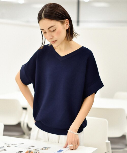 UNTITLED(アンタイトル)の「◆【再入荷!】前後2WAY フレンチスリーブニット(ニット/セーター・レディース・ライトグレー/ネイビー/オフホワイト/ブルー/マスタード/ホワイト系5/グリーン/パープル系/ブラック/ネイビー系6・02/44/48/00/04)」の7枚目の写真
