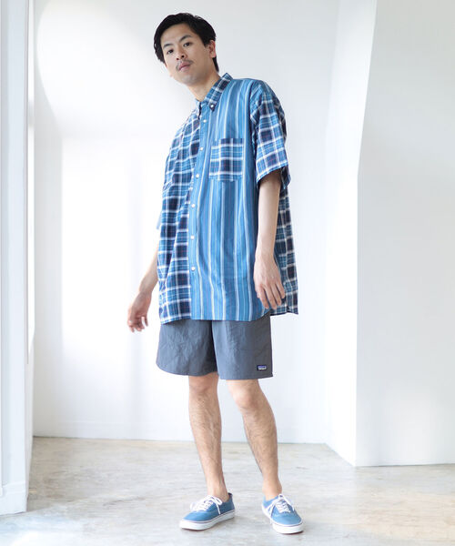 BEAMS（ビームス）の「BEAMS / マドラスチェック クレイジーパターン シャツ（シャツ/ブラウス・メンズ・レッド/ブルー・SMALL/MEDIUM/LARGE/X-LARGE）」の5枚目の写真