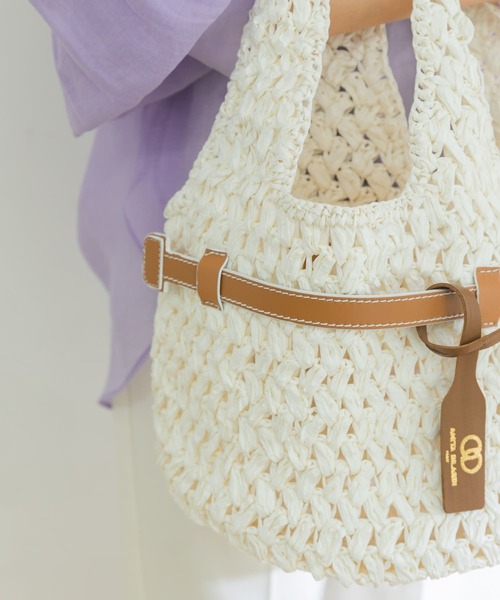 ANITA BILARDI(アニタビラルディ)の「Anita Bilardi MAYA SMALL P-RAFIA(ハンドバッグ・レディース・オフホワイト/ナチュラル・-)」の13枚目の写真