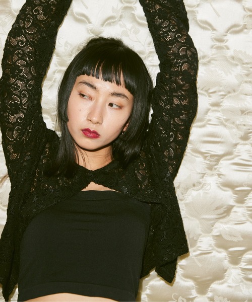 FEKETE（フェケテ）の「ROUND NECK CARDIGAN (SET-UP) / レース