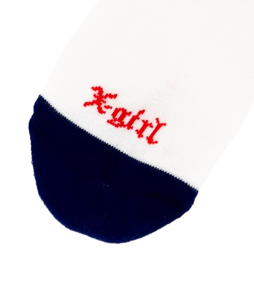 X-girl(エックスガール)の「OLD ENGLISH LOGO LINE RIB SOCKS(ソックス/靴下・レディース・ホワイト/ブラック/グレー・ONE SIZE)」の11枚目の写真