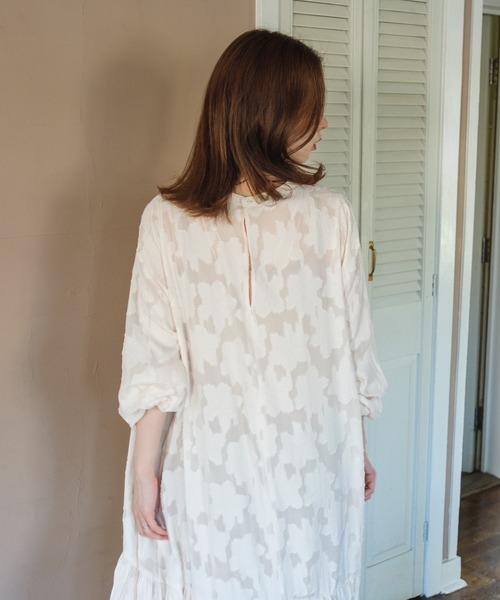 Kastane（カスタネ）の「【サイズ展開あり】シアージャガードレースワンピース（ワンピース・レディース・ブラック/グリーン/アイボリー・1/0）」の8枚目の写真