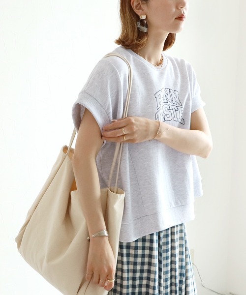 reca（レカ）の「ミニ裏毛ロゴデザイントップス（Tシャツ/カットソー・レディース・ブラック/グレー/グレー系その他・FREE）」の5枚目の写真