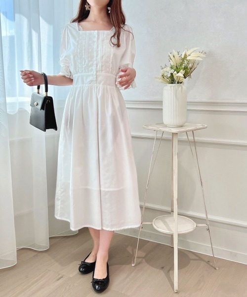 apres jour(アプレジュール)の「ピンタックレースフリルワンピース【ZOZOTOWN限定アイテム】(ワンピース・レディース・ブラック/オフホワイト/ブルー・フリー/X-LARGE)」の9枚目の写真