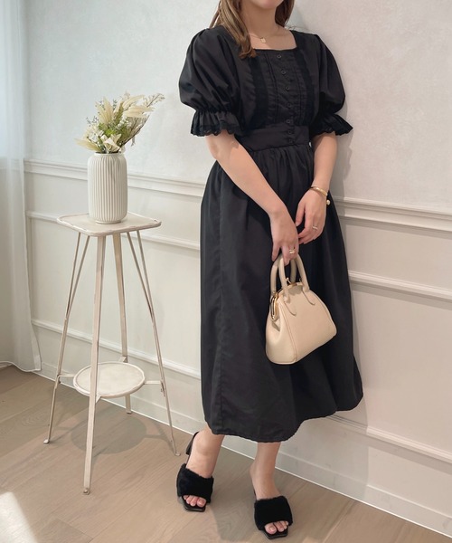 apres jour(アプレジュール)の「ピンタックレースフリルワンピース【ZOZOTOWN限定アイテム】(ワンピース・レディース・ブラック/オフホワイト/ブルー・フリー/X-LARGE)」の17枚目の写真
