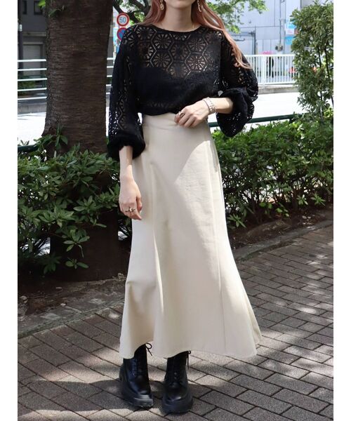 EVRIS（エヴリス）の「マーメイドロングスカート（スカート・レディース・ホワイト/ブラック・MEDIUM/SMALL）」の16枚目の写真