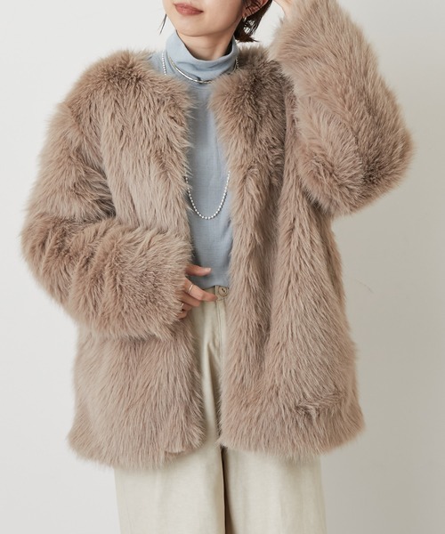 Omekashi（オメカシ）の「ファーコート（ノーカラーコート・レディース・モカ/ベージュ・FREE）」の20枚目の写真