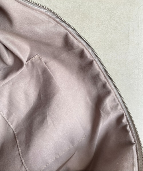 CPCM（シーピーシーエム）の「フェイクレザー キルトビッグ ワンショルダーバッグ（ショルダーバッグ・レディース・ブラック/グレー/アイボリー・FREE）」の11枚目の写真