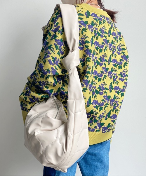 CPCM（シーピーシーエム）の「フェイクレザー キルトビッグ ワンショルダーバッグ（ショルダーバッグ・レディース・ブラック/グレー/アイボリー・FREE）」の14枚目の写真