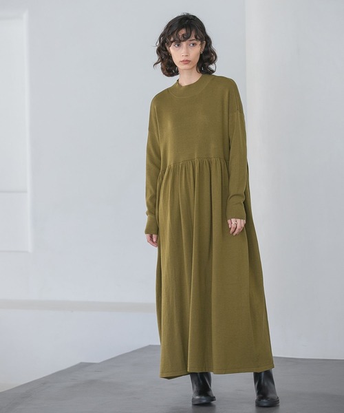 A part by（アパートバイ）の「HGギャザーハイネックワンピース　165348（ワンピース・レディース・ブラック/カーキ/ブルー・FREE）」の8枚目の写真